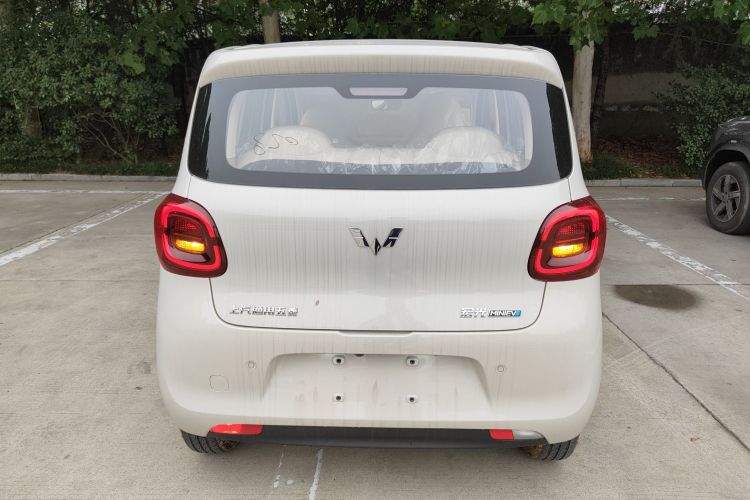 五菱汽车 宏光MINIEV 2025款 四门版 进阶款车身外观6004