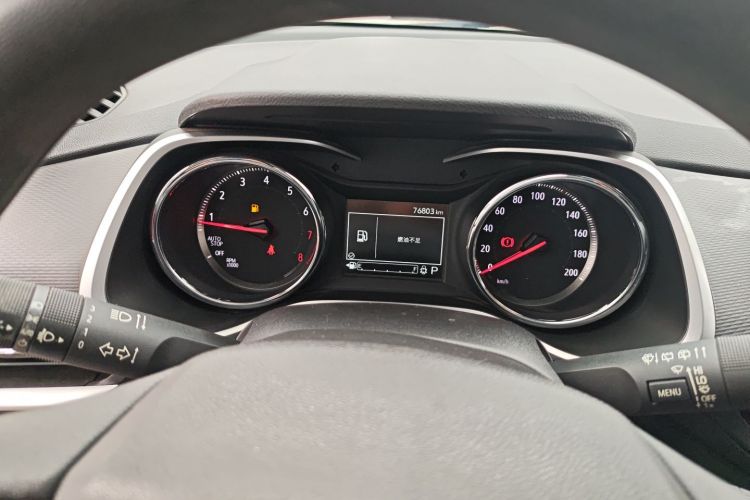 雪佛兰 创酷 2019款 Redline 335T CVT潮版 国VI中控内饰14