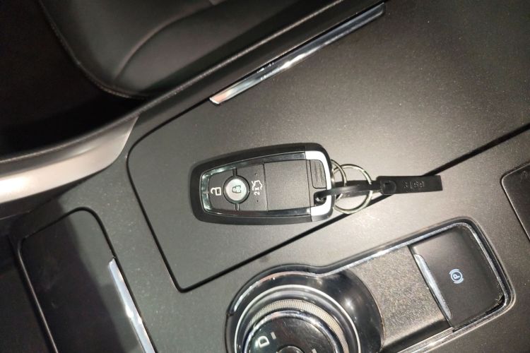 福特 蒙迪欧 2018款 EcoBoost 200 时尚型中控内饰11