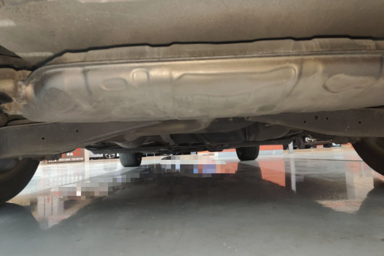 大众 途安 2015款 1.4T DSG舒适版5座局部细节9009