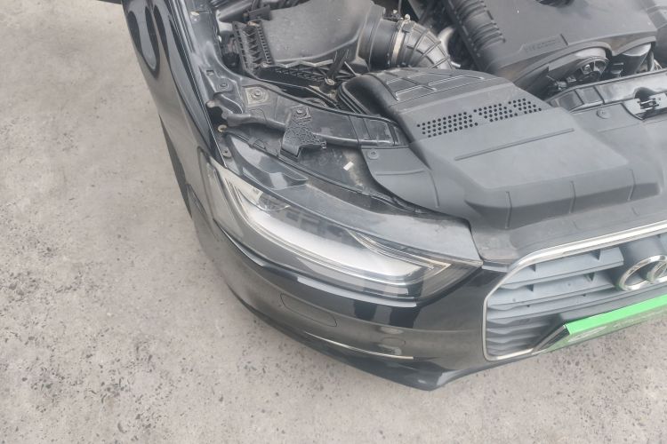 奥迪A4L 2013款 35 TFSI 自动舒适型车身外观6006