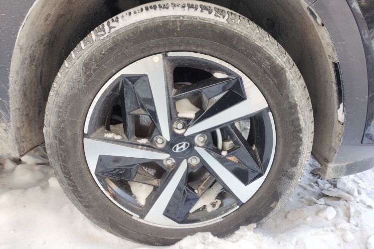 北京现代ix35 2021款 240TGDi DCT两驱GLS领先版车身外观10