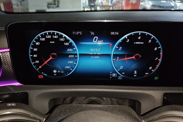 奔驰A级 2021款 A 200 L 运动轿车时尚型中控内饰14