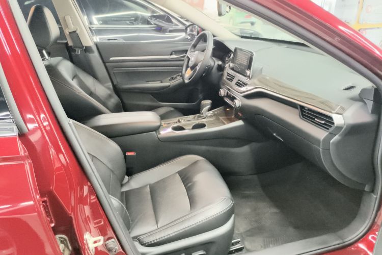 日产 天籁 2019款 2.0T XL Upper 智享版局部细节41