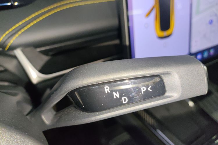 小米汽车 小米SU7 Ultra 2025款 Ultra中控内饰18