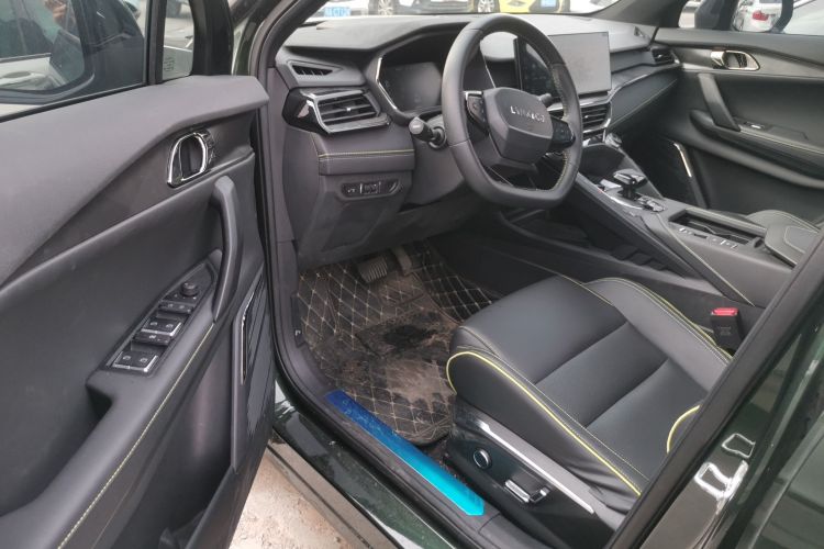 领克06 2023款 Remix 1.5T Hero中控内饰20