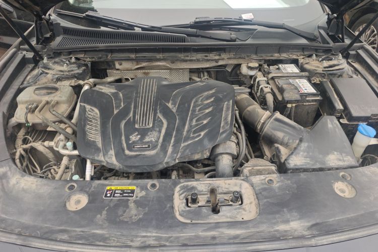 红旗H5 2023款 1.5T DCT智联旗韵版机舱底盘24