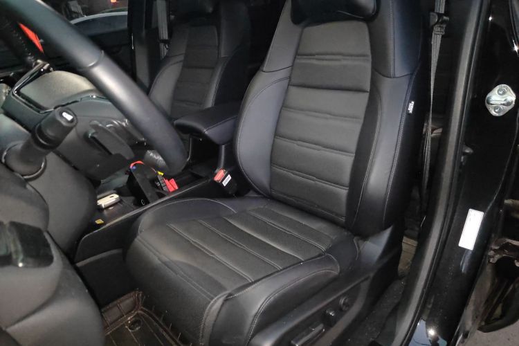 本田CR-V 2021款 240TURBO CVT两驱黑爵士版中控内饰19