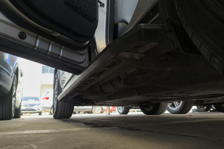 丰田 威兰达 2020款 2.0L CVT四驱豪华版局部细节9002