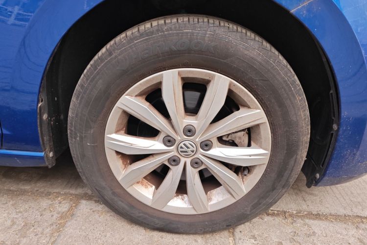 大众 Polo 2019款 Plus 1.5L 自动炫彩科技版车身外观6007