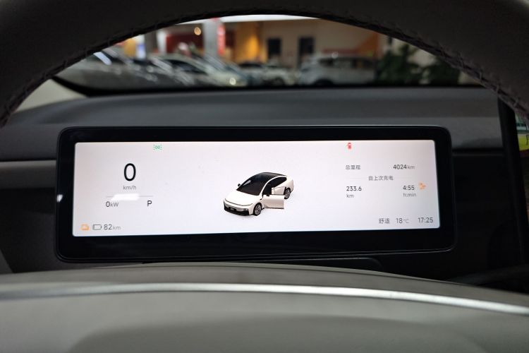 零跑汽车 零跑B01 2025款 650悦享版中控内饰14