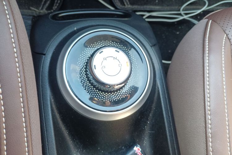 五菱汽车 五菱缤果 2023款 203km 舒享款局部细节18