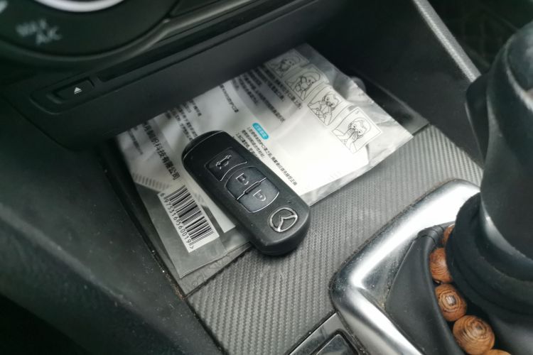 马自达3 昂克赛拉 2016款 三厢 1.5L 自动舒适型中控内饰7001