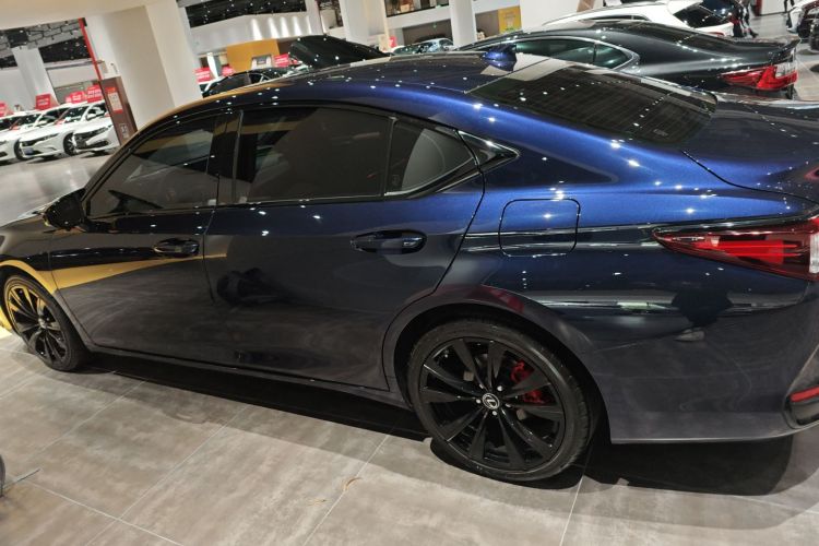 雷克萨斯ES 2022款 200 卓越版车身外观6003