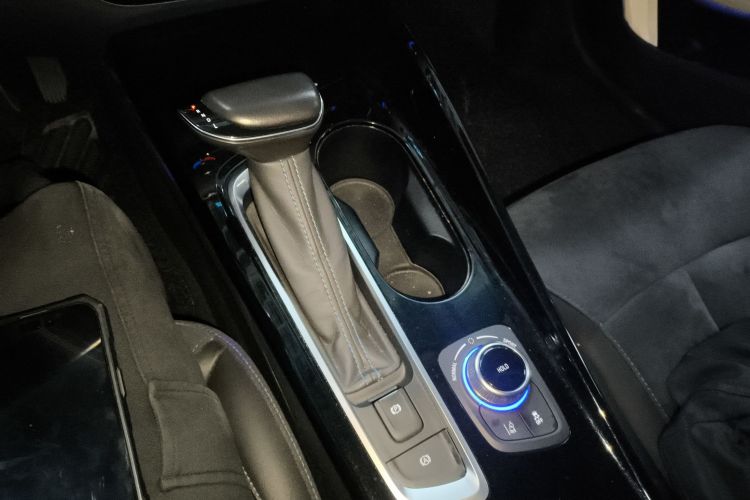 别克 微蓝6 2020款 插电混动 互联智慧型中控内饰18