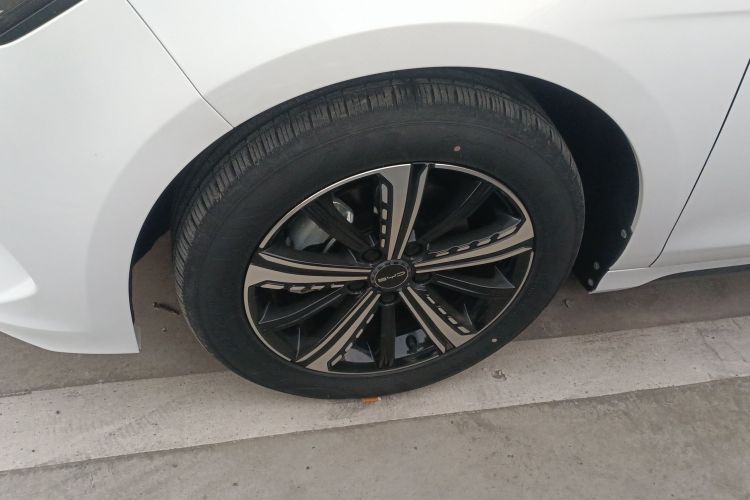 比亚迪 驱逐舰05 2024款 荣耀版 DM-i 120KM 旗舰型车身外观6007