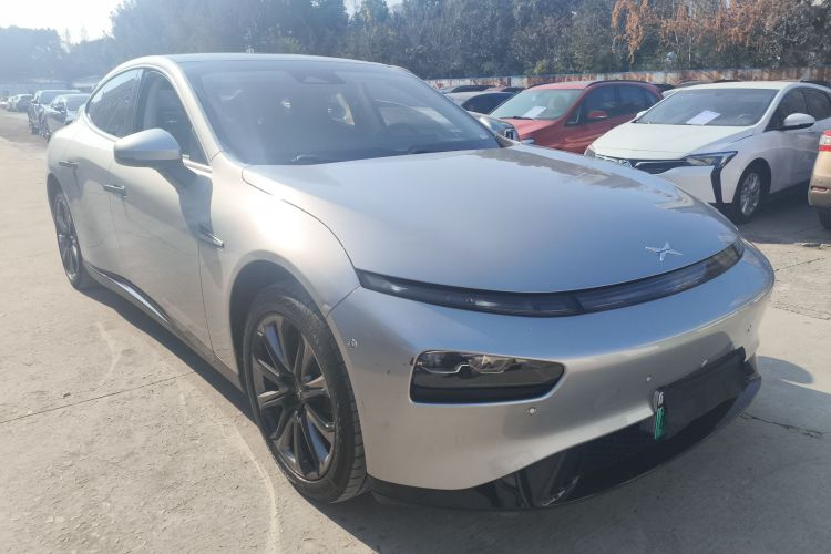 小鹏P7 2022款 480N+车身外观6002