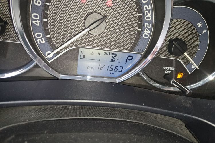 丰田 雷凌 2016款 1.6G CVT精英版中控内饰15