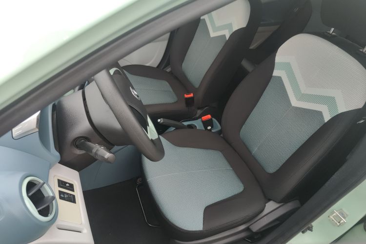 长安欧尚 奔奔E-Star 2022款 国民版 多彩限量款（快充版）磷酸铁锂局部细节19