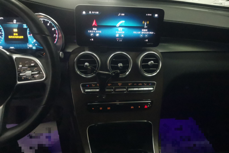 奔驰GLC 2020款 改款 GLC 300 L 4MATIC 动感型中控内饰16