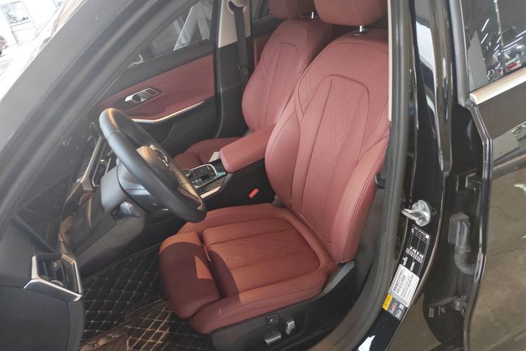 宝马i3 2022款 eDrive 35 L中控内饰19