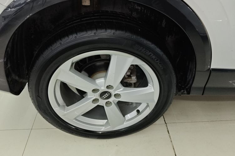 奥迪Q2L 2022款 35 TFSI 进取致雅型车身外观6008