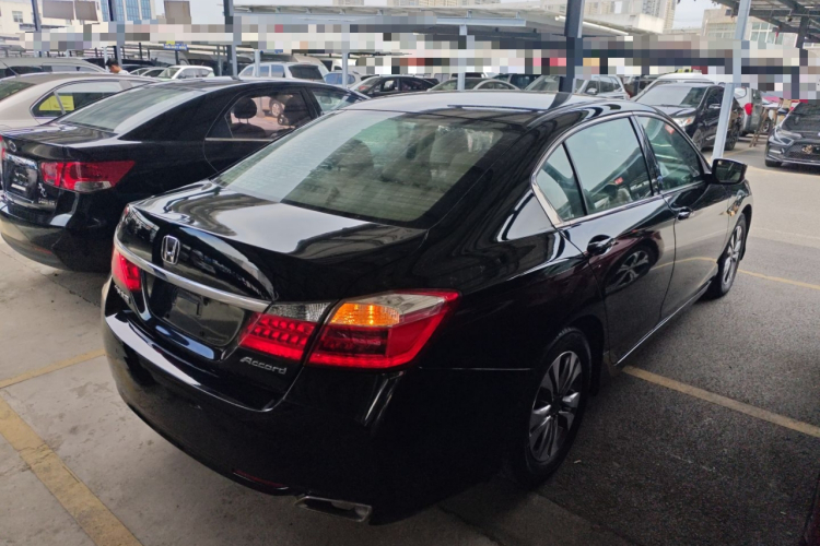 本田 雅阁 2014款 2.0L EX 豪华版车身外观6005