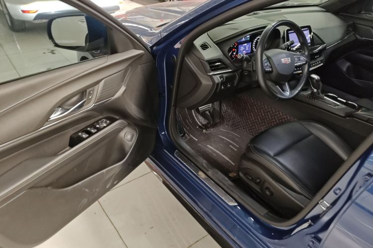 凯迪拉克CT4 2020款 28T 时尚型中控内饰20