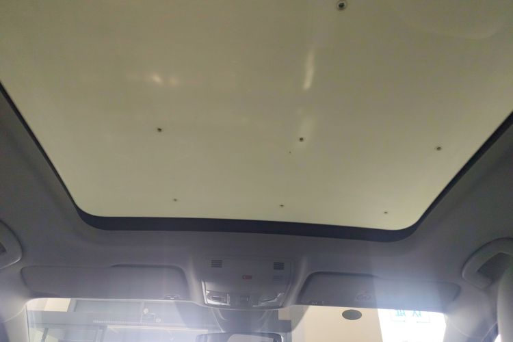 大众 途岳 2024款 300TSI 两驱月尊版中控内饰22