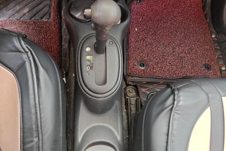 日产 阳光 2015款 1.5XE CVT舒适版局部细节18