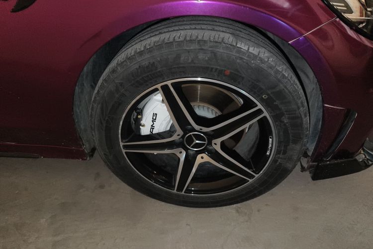 奔驰C级 2019款 改款 C 260 L 运动版车身外观10