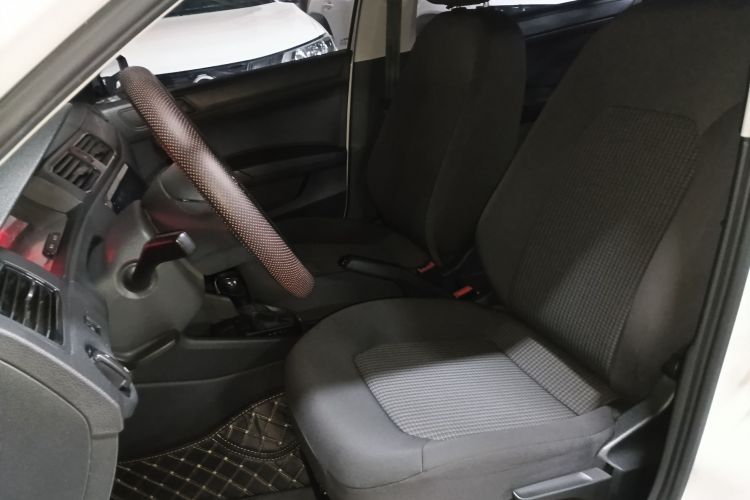 大众 桑塔纳 2018款 1.5L 自动风尚版局部细节19