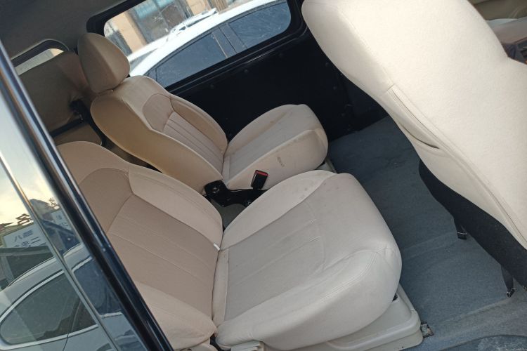 东风风行 菱智 2020款 M5L 1.6L 基本型 7座中控内饰21