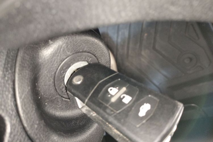 奔腾B30 2017款 1.6L 自动舒适型中控内饰7001