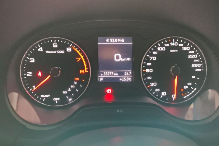 奥迪Q2L 2020款 35 TFSI 进取动感型中控内饰14