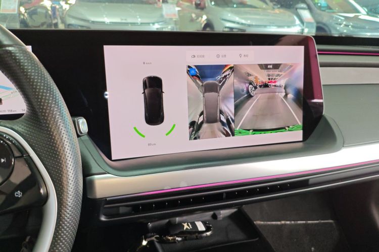 小鹏P7 2022款 480N+中控内饰16