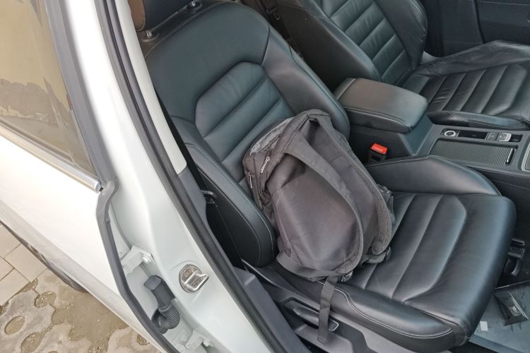 大众 高尔夫 2016款 230TSI 自动豪华型局部细节41