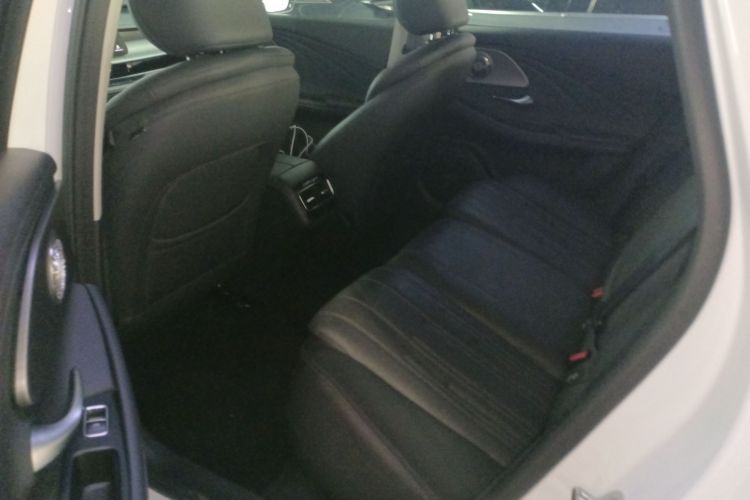 奇瑞 风云A8 2024款 127 驭风版中控内饰21