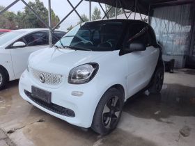 smart fortwo 2018款 1.0L 52千瓦硬顶激情版 国V