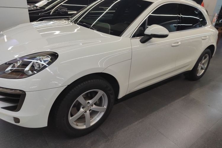 保时捷 2017款  Macan 2.0T车身外观4