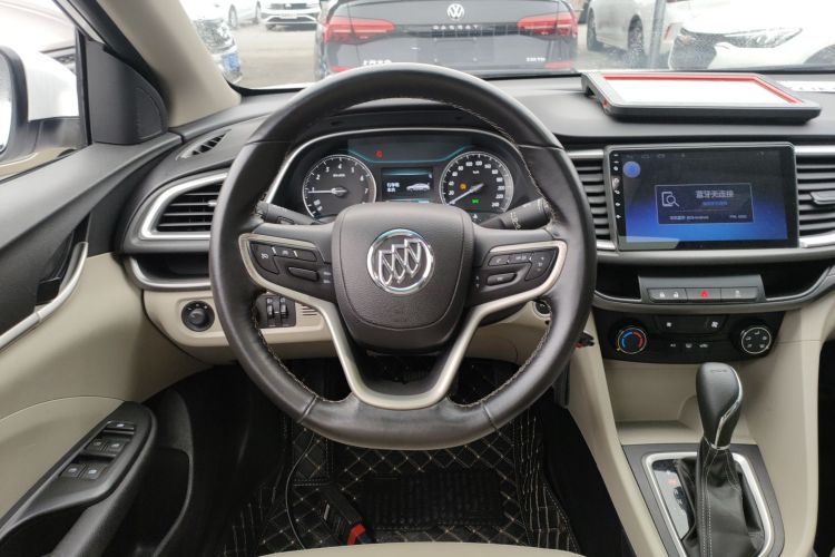 别克 英朗 2018款 15T 双离合精英型 国V中控内饰13