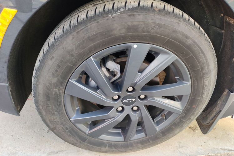 雪佛兰 探界者 2022款 轻混 550T RS 智能拓界版车身外观6007