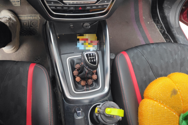 北京汽车 绅宝D50 2019款 1.5L 手动豪华版 国VI中控内饰18