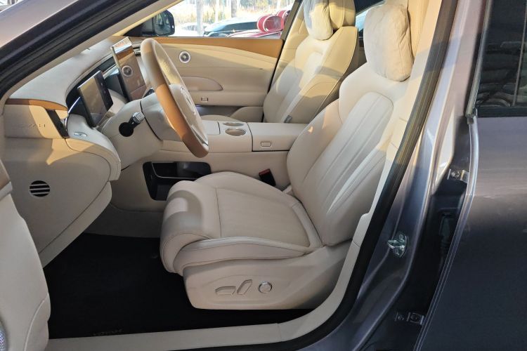 岚图汽车 岚图FREE 2025款 FREE+ 后驱乾崑版中控内饰19