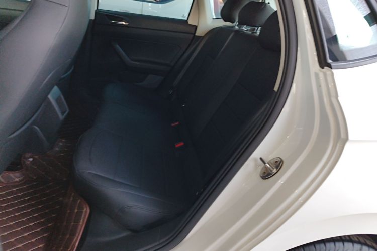 大众 Polo 2019款 Plus 1.5L 自动全景乐享版中控内饰21