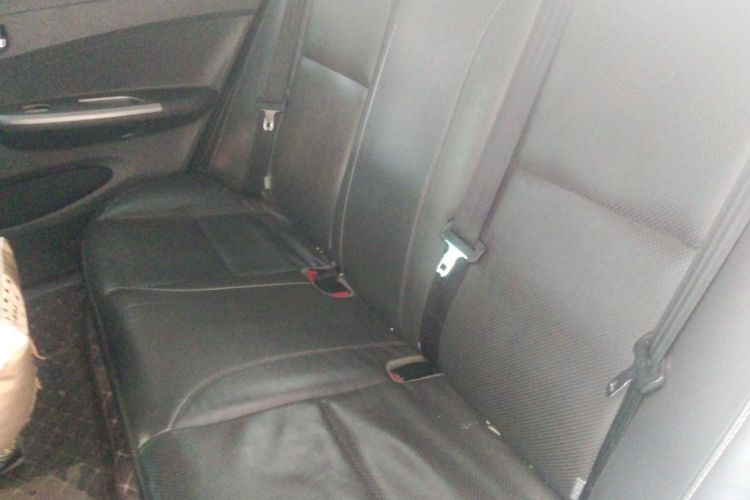 比亚迪L3 2015款 节能版 1.5L 自动舒适型中控内饰21