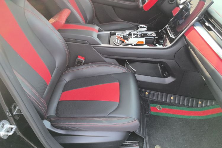 思皓曜 2021款 1.5TGDI DCT穿云RACE版局部细节41