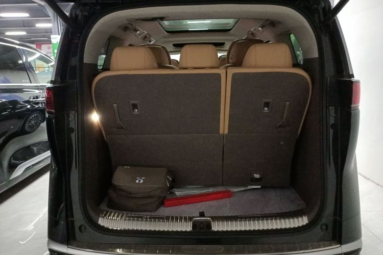 腾势D9 2022款 DM-i 970 四驱旗舰型局部细节23