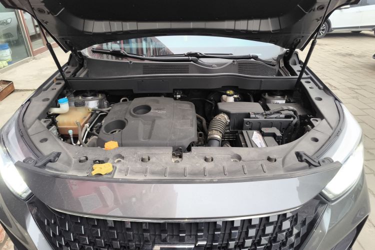 长安欧尚科赛Pro 2021款 1.5T 自动旗舰型 7座机舱底盘24