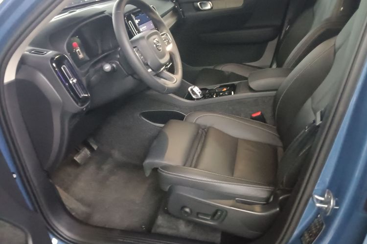 沃尔沃XC40 2023款 B4 四驱智远豪华版局部细节19